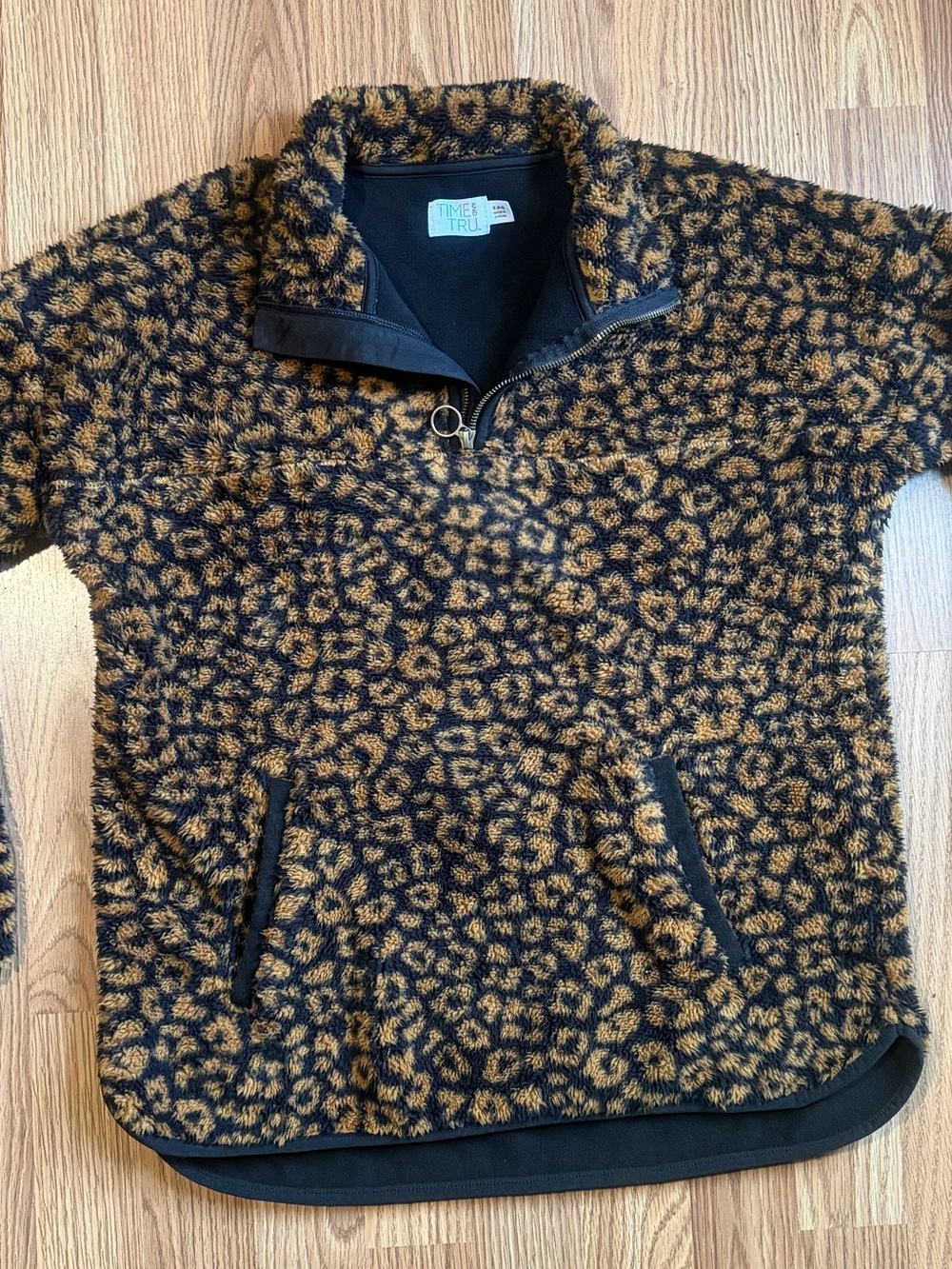 & Other Stories Black and Tan Leopard Sherpa Zip-Up Pullover